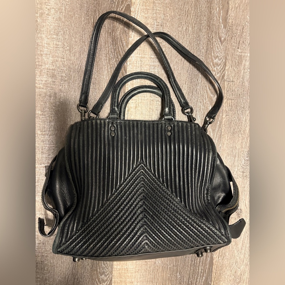 RARE COACH Elegant Black Leather Quilted Women's Bag